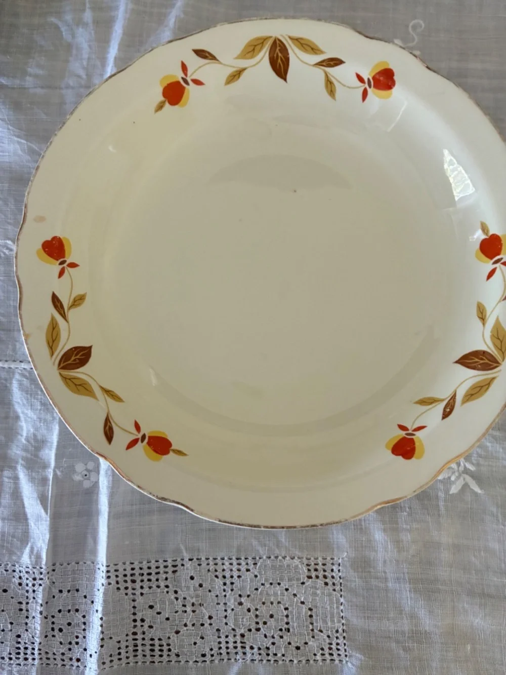 Hall Autumn Leaves soup/salad bowl